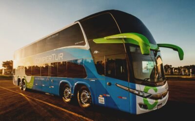 Voyage de groupe : louez un bus ou minibus avec chauffeur pour un confort total