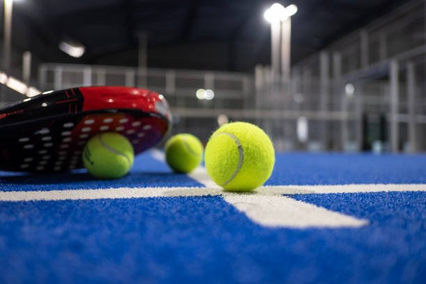 Installation terrain de tennis
