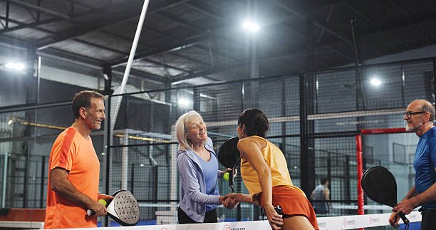 Constructeur court de tennis